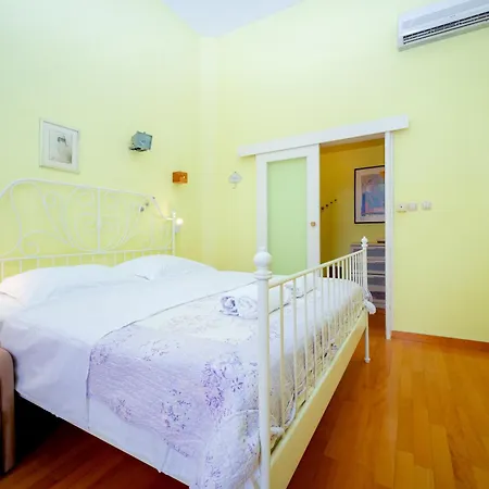 Apartment Spalato, Au Coeur De La Historique