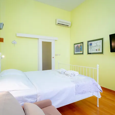 Spalato, Au Coeur De La Historique Apartment *